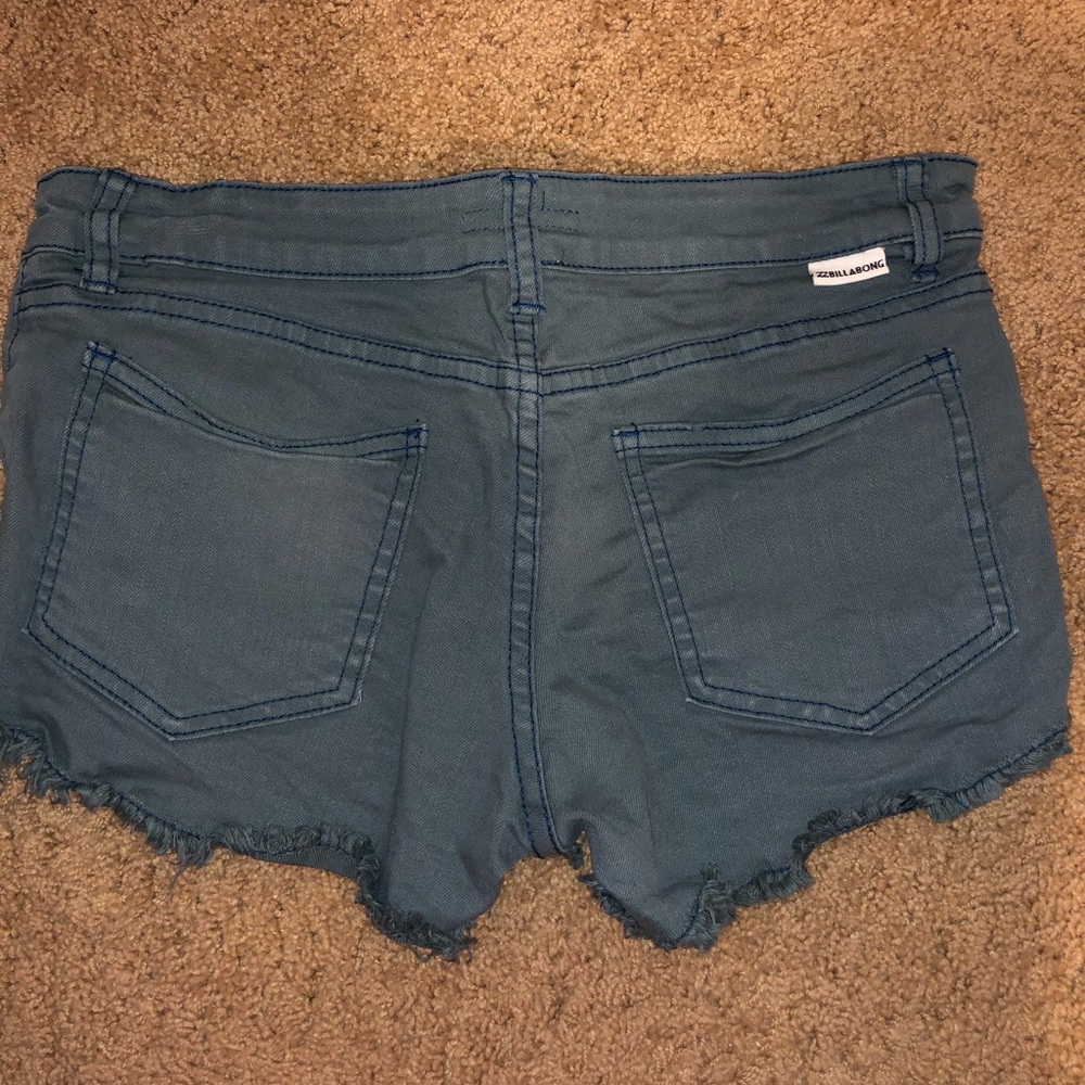 shorts - Picture 2 of 4